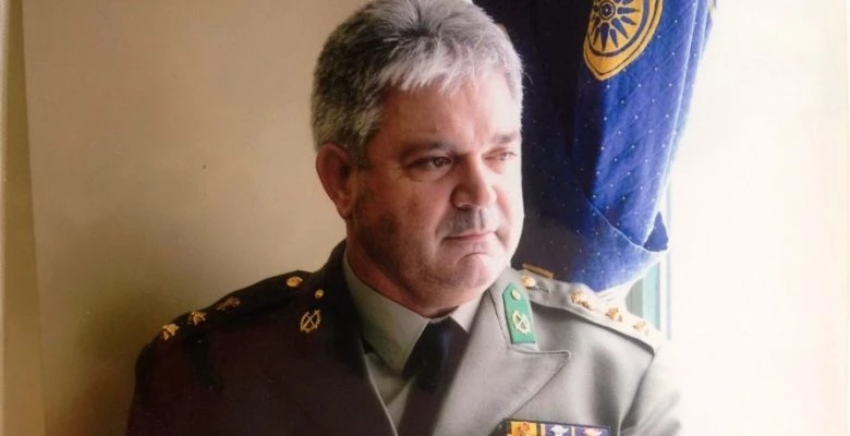 Αξιωματικός: Εγώ θα τραγουδώ το «Μακεδονία Ξακουστή» μέχρι να μου βγει η ψυχή (βίντεο)